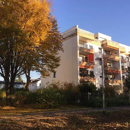 Ferienwohnung Suedpark Apartment - Bad Nauheim Exterior photo